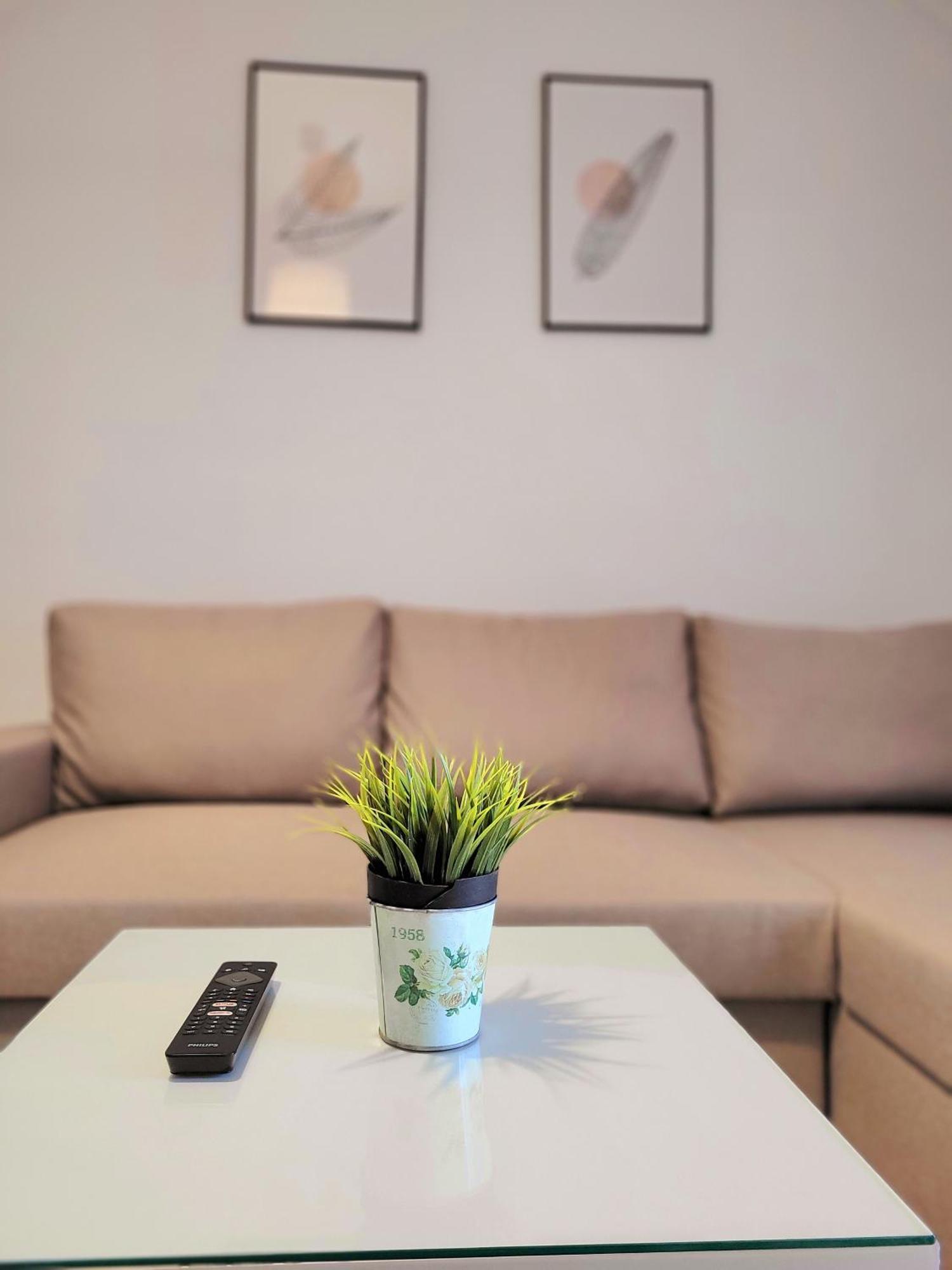 Center River Apartment Florina Ngoại thất bức ảnh
